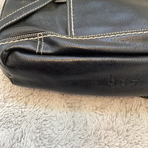 BOC BLACK FAUX LEATHER SHOULDER BAG WITH MULTI ZIP POCKETS - Picture 10 of 11